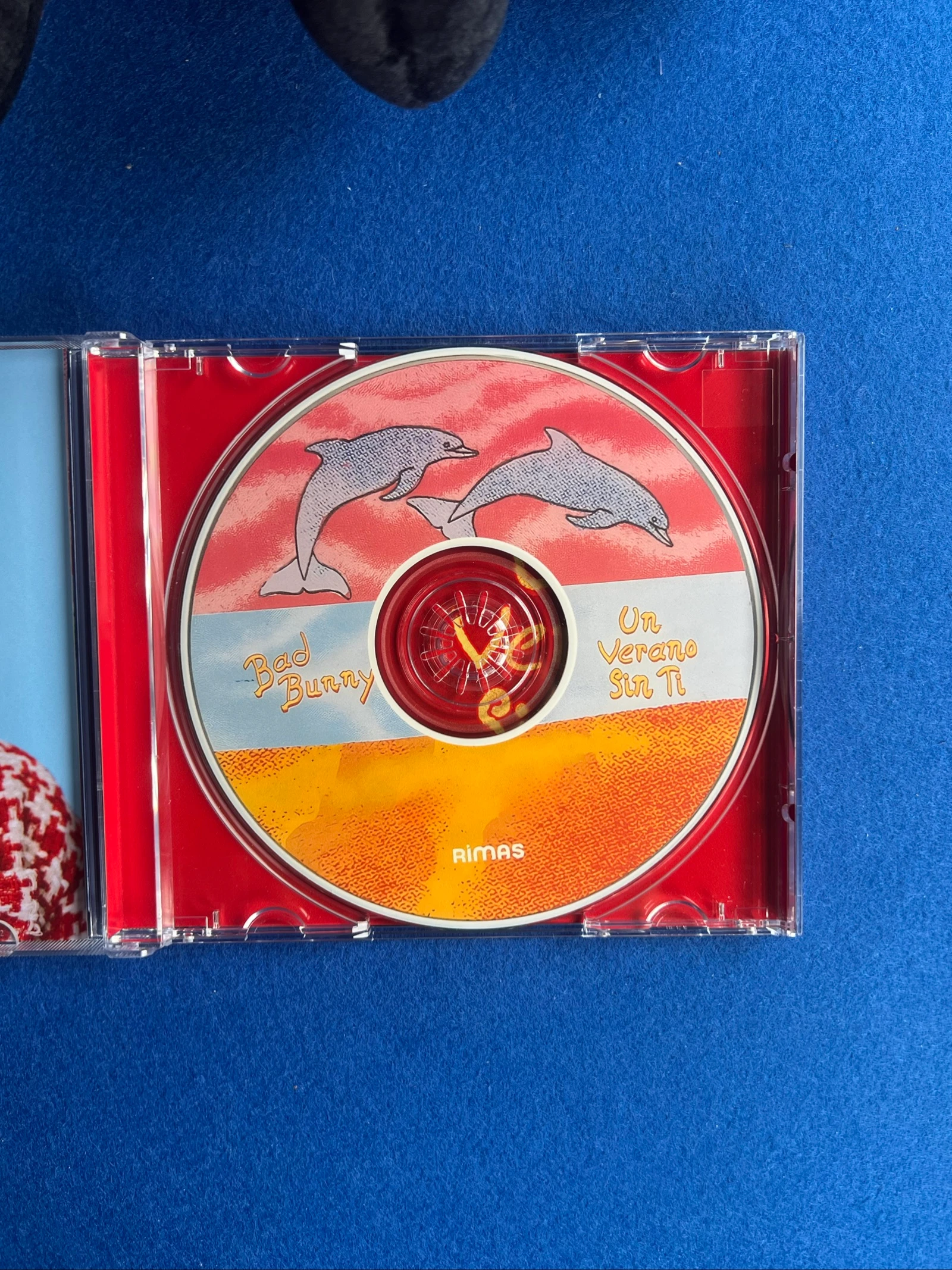 Pack Bad Bunny - Un Verano Sin Ti (CD + Plush) – photo 8